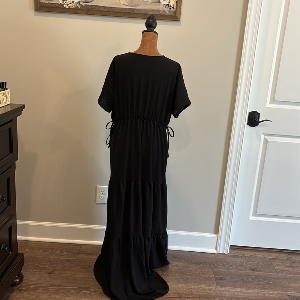 Boohoo Black tiered maxi dress - Picture 4 of 5